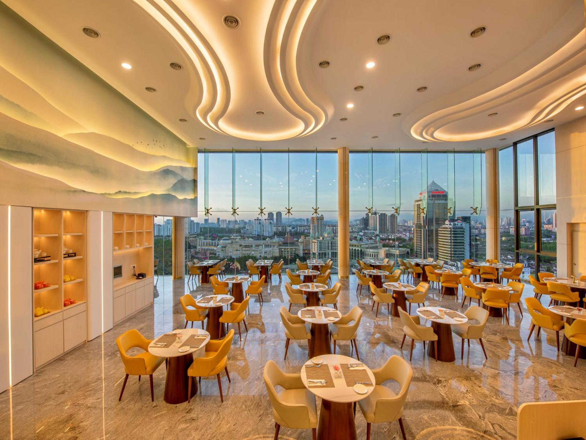 Sunway Sanctuary - Seniors Hotel & Residences Субанг-Джая Экстерьер фото